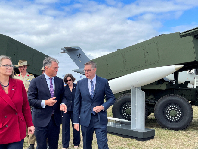 AUSTRALIA-DEFENCE/ <YONHAP NO-3553> (REUTERS)