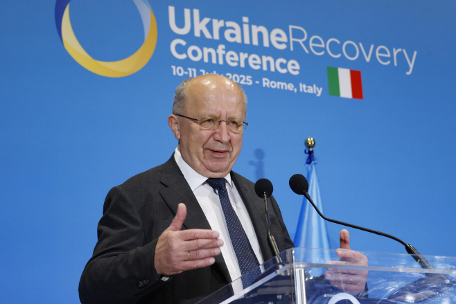 ITALY UKRAINE CONFERENCE <YONHAP NO-4125> (EPA)