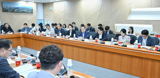 [붙임]_기업_애로해결_간담회_사진_4