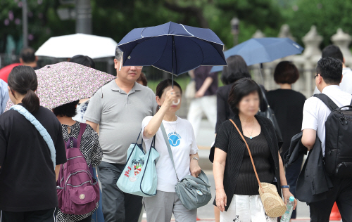 양산 필수<YONHAP NO-3627>