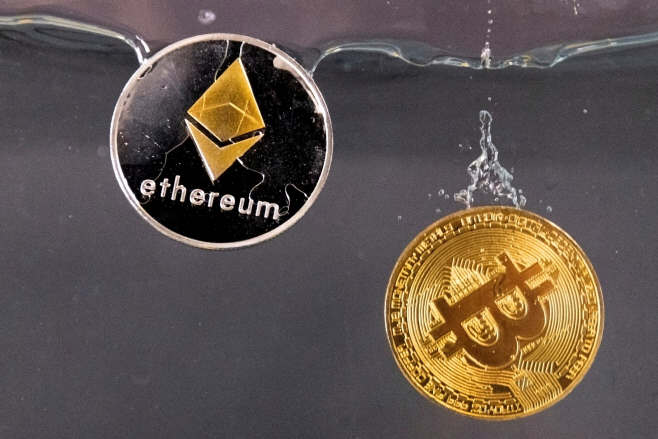 CRYPTO-STOCKS/