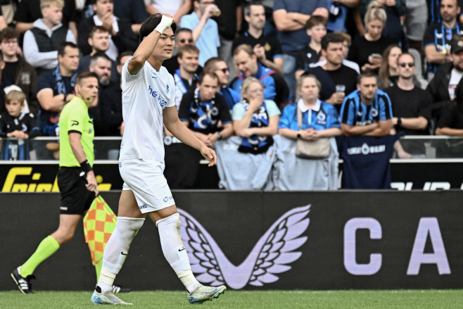 FBL-BEL-PROLEAGUE-CERCLE-BRUGGE-GENK <YONHAP NO-0598> (AFP)