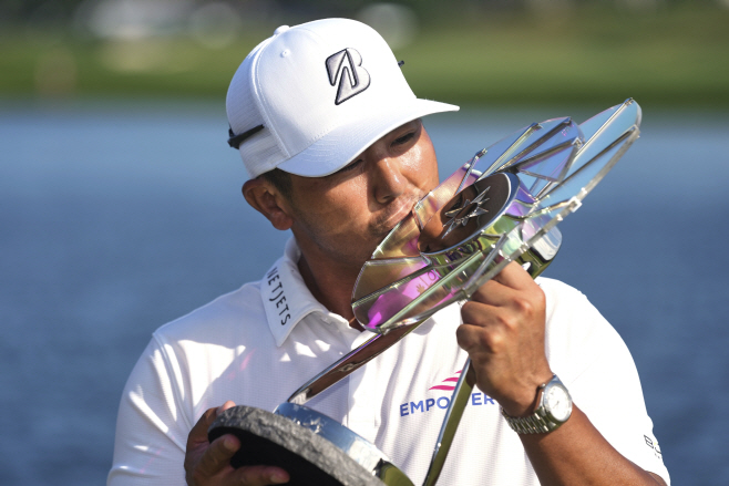 APTOPIX 3M Open Golf <YONHAP NO-2593> (AP)