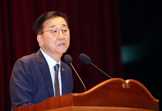 김윤덕 국토부 장관, 