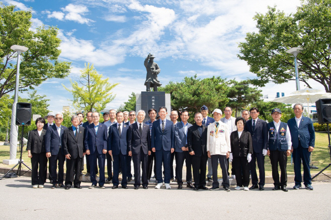 장진홍 의사 95주기 추모식 엄숙히 거행…독립정신 되새겨