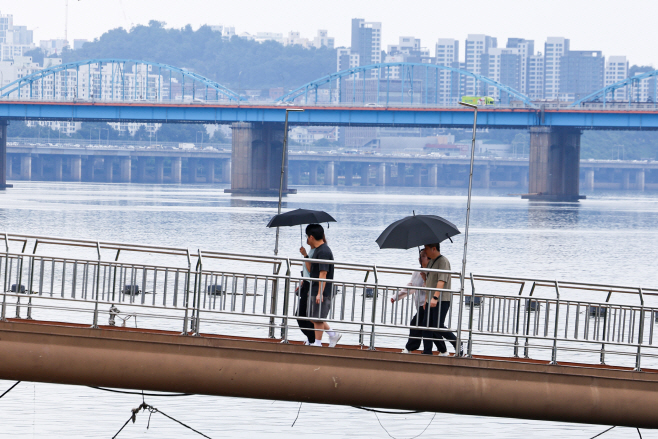 양산 필수<YONHAP NO-3004>