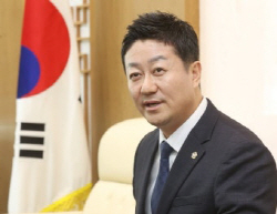 김진경 의장
