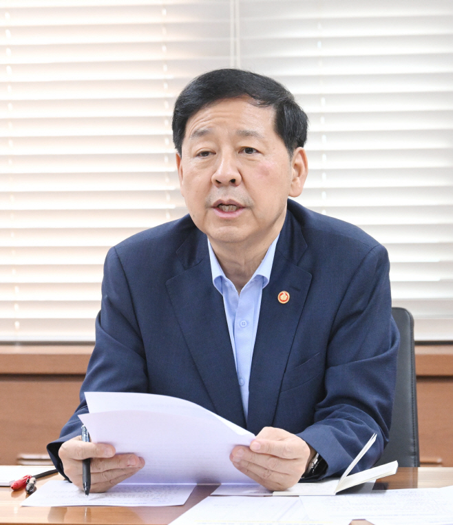 250804구윤철 부총리-확대간부회의-서울청사 (1)