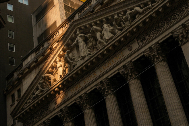 USA-STOCKS/ <YONHAP NO-4806> (REUTERS)