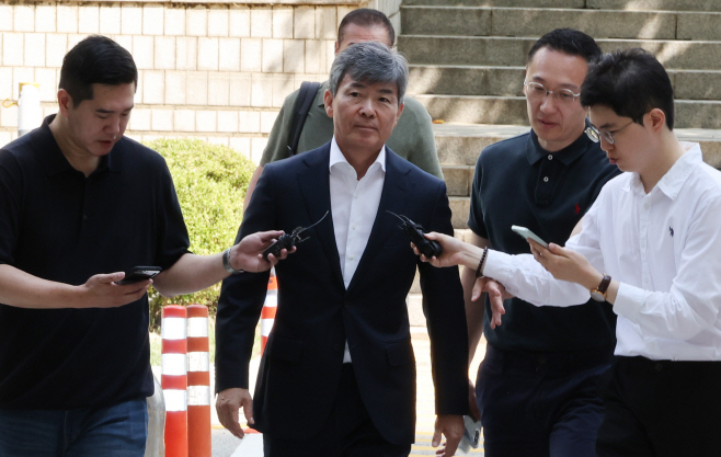 이종호 전 블랙펄인베스트 대표, 법원 출석