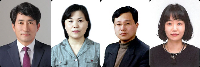 왼쪽부터 최우수 직원 김희찬 팀장, 최복문 팀장, 하성수 팀장, 오윤미 주무관
