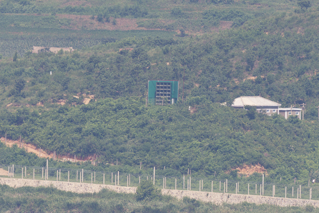 평소와 같은 북한 대남 확성기<YONHAP NO-2213>