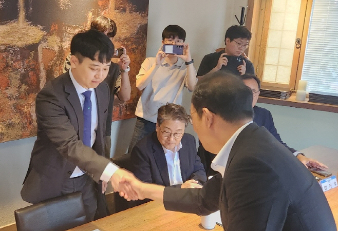 3차 수련협의체 회의<YONHAP NO-2482>