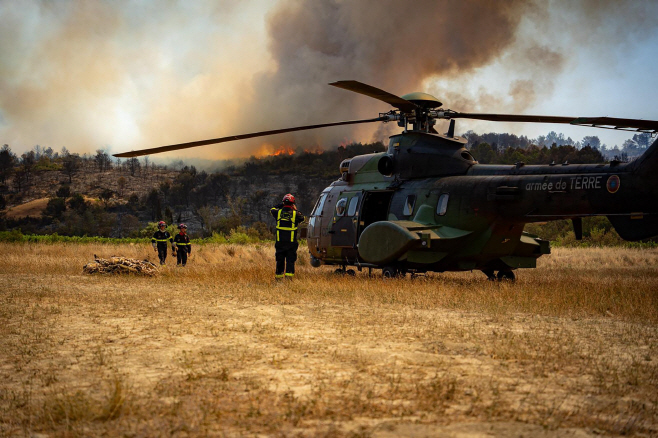 FRANCE-FIRE-ENVIRONMENT <YONHAP NO-1889> (AFP)