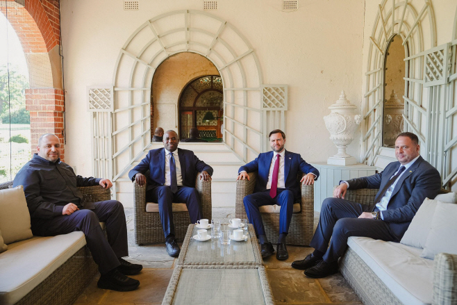 UKRAINE PEACE MEETING