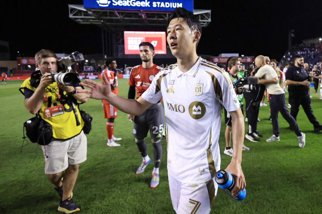 MLS-SOC-SPO-CHICAGO-FIRE-FC-V-LOS-ANGELES-FOOTBALL-CLUB