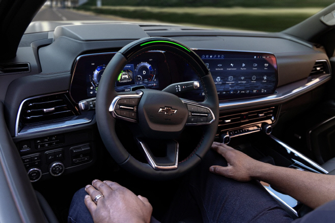 2025 Chevrolet Tahoe RST