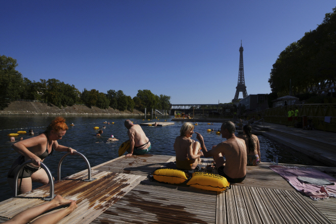 France Seine Swimming