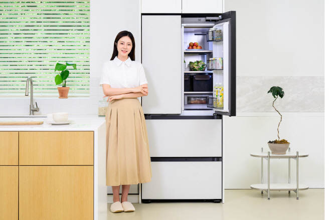 삼성전자, '키친핏 맥스' 디자인 적용한 김치냉장고 신제품 출시(3)