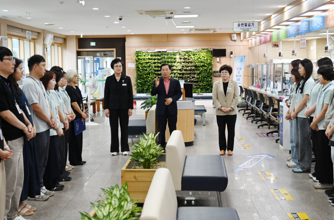 창녕군 ‘친절공감 행복민원실 다짐데이’ 실시2
