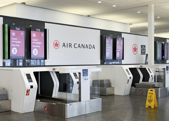 Air Canada Flight Attendants 20250816