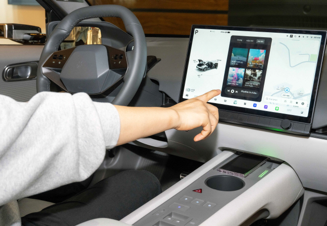 SDV 테스트베드 차량에 적용된 차세대 인포테인먼트 시스템, ‘Pleos Connect’