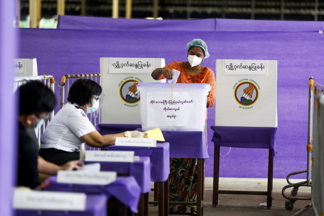 Myanmar Elections <YONHAP NO-4089> (AP)