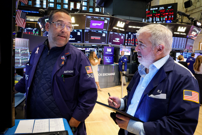 USA-STOCKS/ <YONHAP NO-0020> (REUTERS)