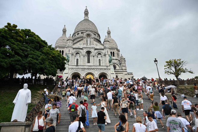 FRANCE-TOURISM-HEATWAVE