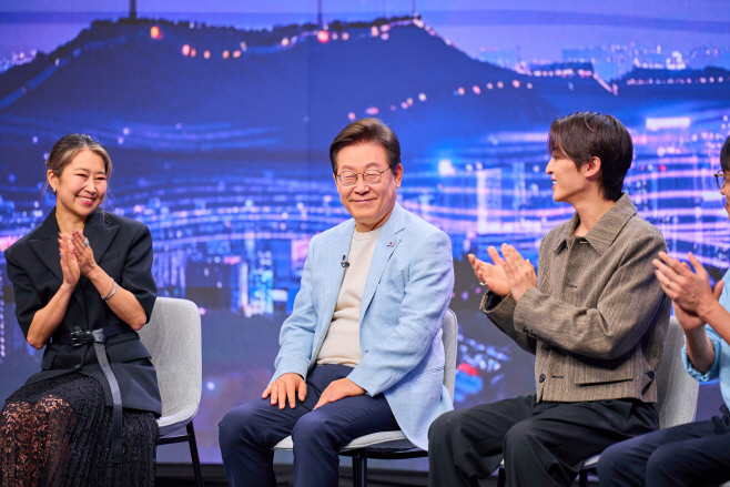 이재명 대통령, 케데헌 감독·트와이스와 'K팝 미래' 논의