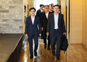 (25.08.20)석유화학산업 재도약을 위한 산업계 사업재편 자율협약식 개최06