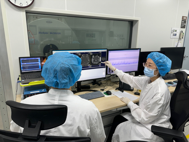 케이메디허브, 국내 최초 치매 특이적 진단 플랫폼 구축 가속화 - 뉴스 썸네일 이미지