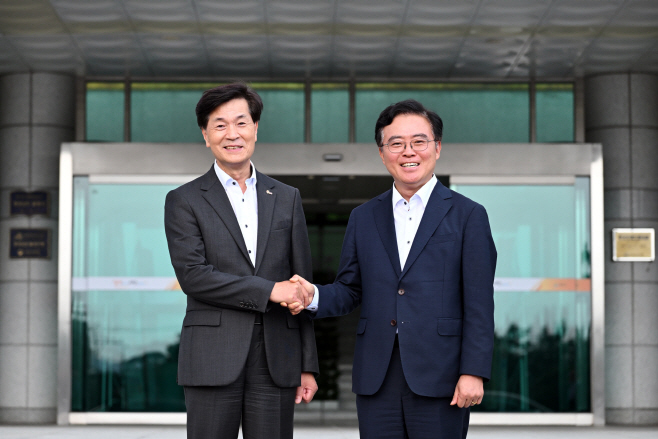 20250822-밀양시-서울 강서구, 우호교류 협약 체결(3)