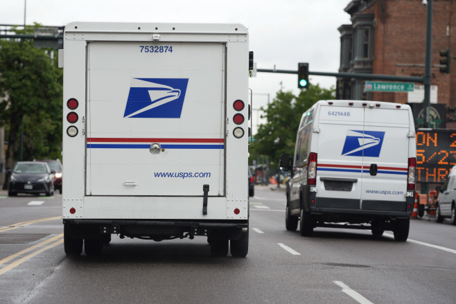 Electric Vehicles Postal <YONHAP NO-5871> (AP)