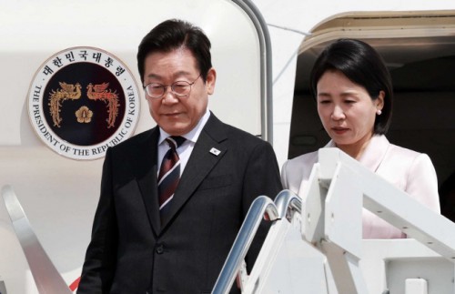 President Lee arrives in U.S. for summit with Trump