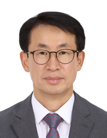 신임 인사복지실장 사진