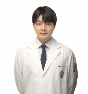 [사진설명] 정혁진 자생한방병원 척추관절연구소 한의사
