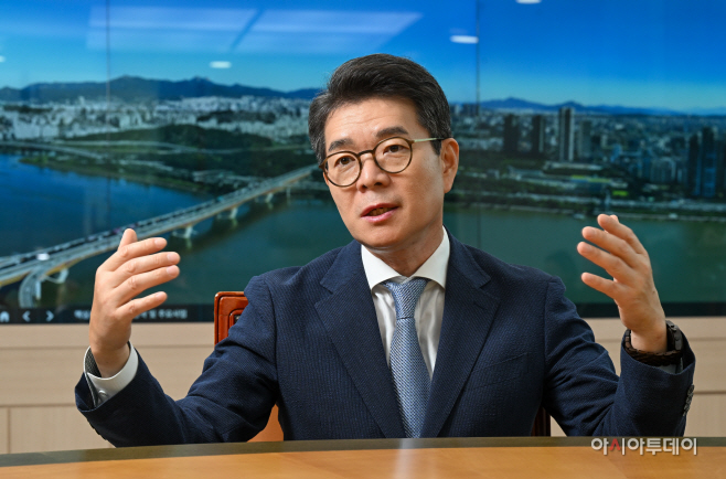 정원오 성동구청장 인터뷰4