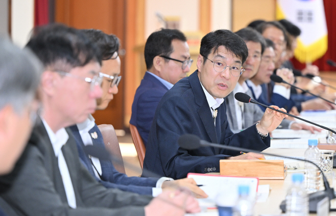 [붙임]_열린_확대간부회의_사진_4