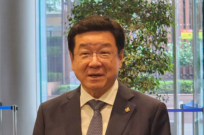 이찬희 준감위원장