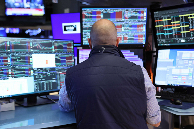 US-MARKETS-OPEN-TUESDAY-MORNING-FOLLOWING-DOW'S-350-POINT-DROP