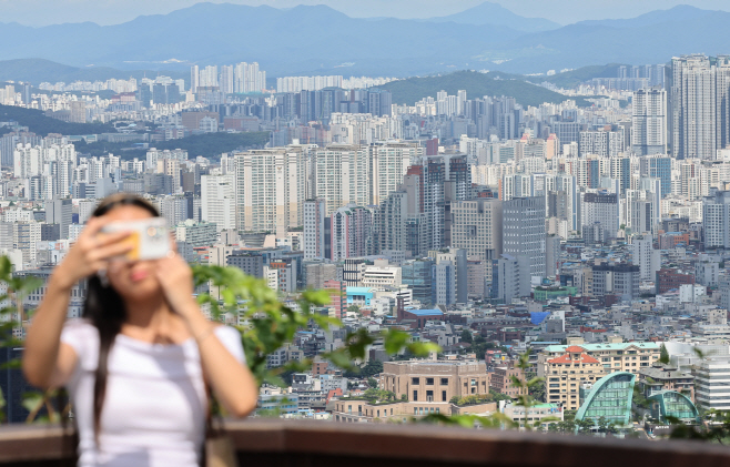 8월 서울 주택사업 전망 전월대비 반토막
