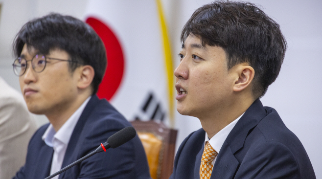 발언하는 이준석 개혁신당 대표<YONHAP NO-2709>