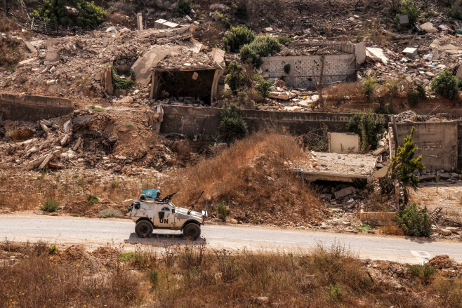 TOPSHOT-LEBANON-ISRAEL-UN-CONFLICT-UNIFIL <YONHAP NO-5138> (AFP)
