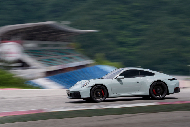 911 GTS_주행 (4)