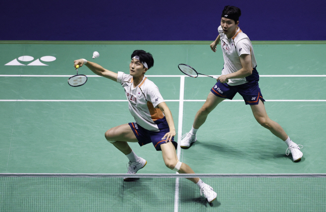 BADMINTON-WORLD/