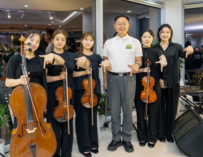 ‘청년은 떠난다’ 공식 깬 칠곡의 17명 청년 음악인들