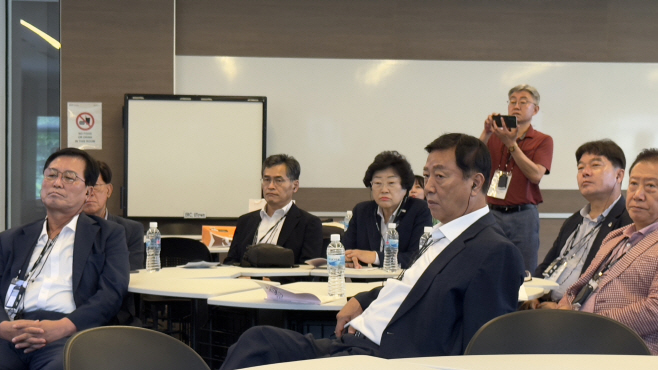 김경희 이천시장 싱가포르 평생학습사례 이천형 모델로 발전시킬 것