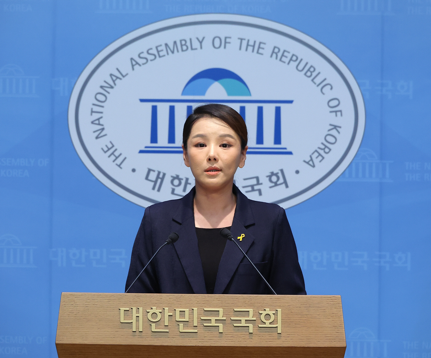 탈당 기자회견하는 조국혁신당 강미정 대변인