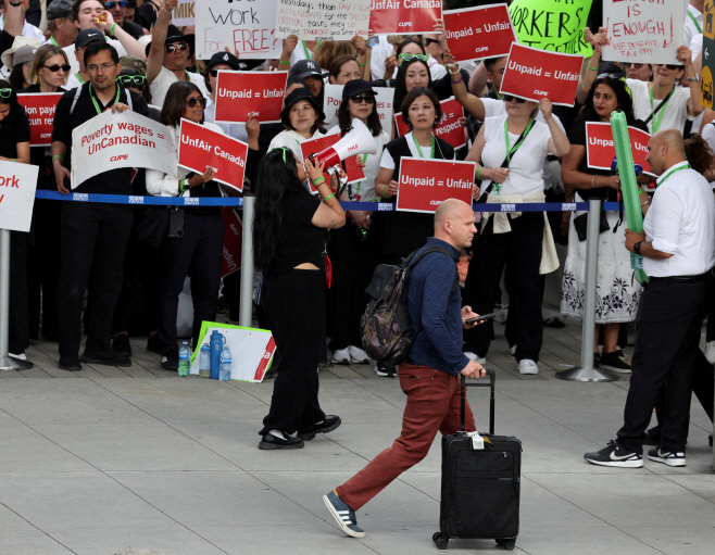 AIR CANADA-LABOR/